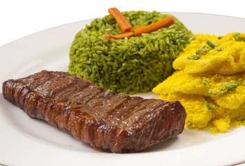 Picanha with farofa egg and green rice