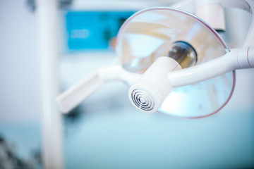 lampe für die zahnarztpraxis