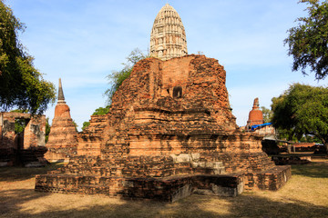 Fototapeta na wymiar City building remain of Wat Phra Sri Sanphet Temple in Ayutthaya, Thailand (Phra Nakhon Si Ayutthaya)