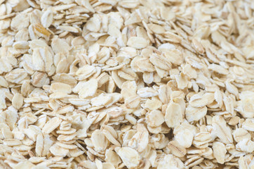 raw oat flakes