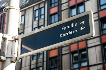 Obraz premium Schild 61 - Familie