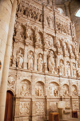 Fototapeta premium Retable de l'abbaye Santa Maria de Poblet , Catalogne, Espagne 