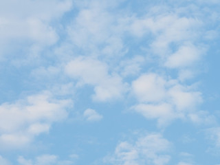 Fototapeta premium White clouds and blue sky