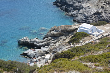 chapelle sur la mer égée