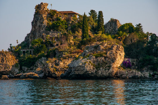 Panoramic view of the 
beautiful island in Taormina - Sicily