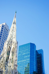 Fototapeta premium New York, skyline e la cattedrale di San Patrizio, 14 settembre 2014