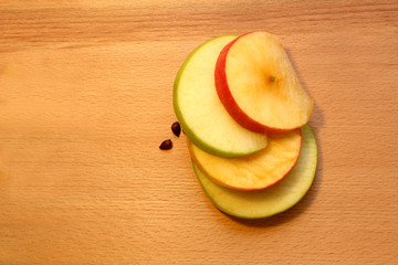 apple cut into pieces
