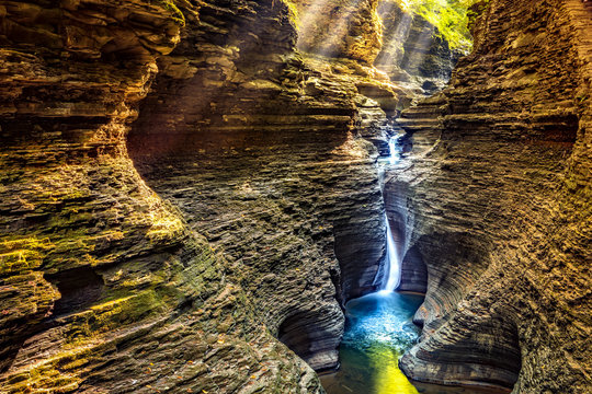 Fototapeta Watkins Glen State Park waterfall canyon in Upstate New York