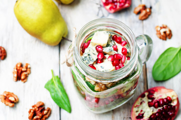 homemade pear, spinach, walnuts, pomegranate, blue cheese salad