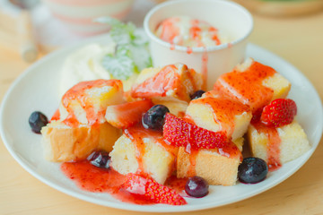 Strawberry Honey toast