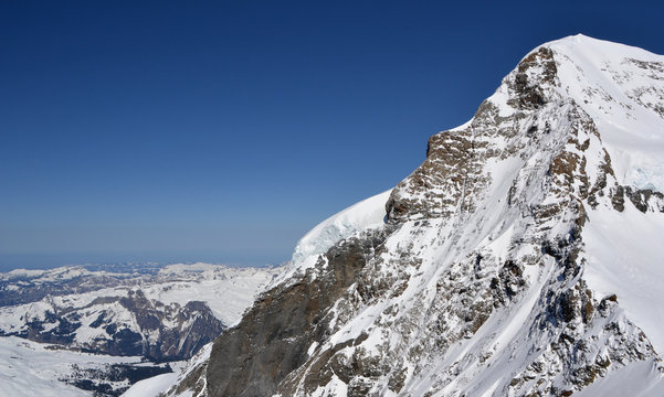 「Eiger」の画像 14,977 件の Stock 写真、ベクターおよびビデオ Adobe Stock