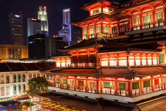 Chinese Temple in Singapore Chinatown