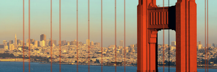 Golden Gate Bridge © rabbit75_fot