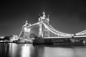 Fototapeta na wymiar Tower Bridge at night in black and white