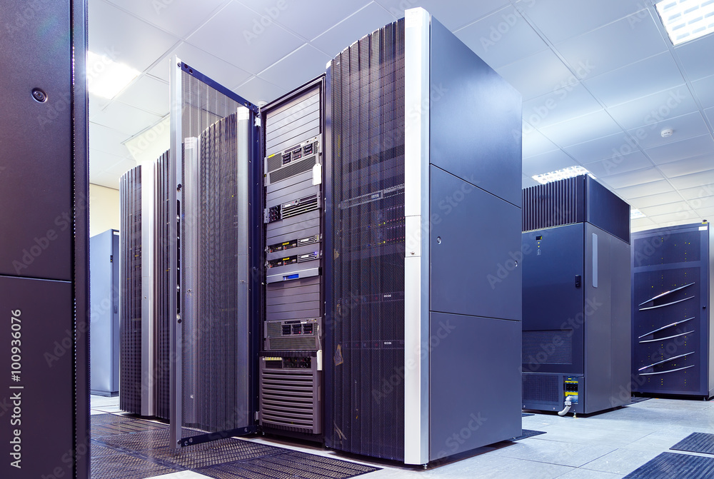 Poster supercomputer clusters in the room data center