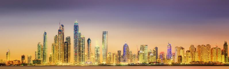 Obraz premium The beauty panorama of Dubai marina. UAE