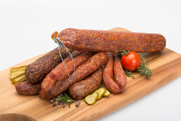 Verschiedene Mettwürste