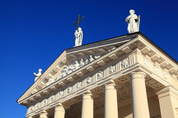 Fototapeta na wymiar Vilnius cathedral fragment
