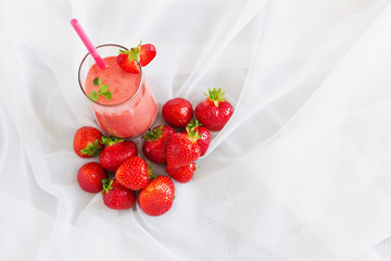 glass of strawberry smoothie