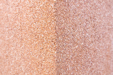 The colors vary with each of grit on each side wall of light.