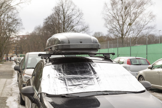 The roof box 