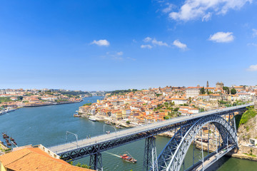 Fototapeta na wymiar Porto, view of the city and Douro's river.