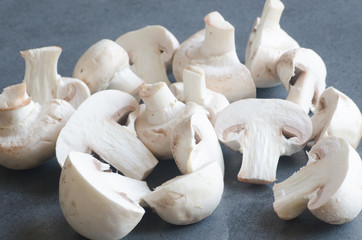 champignon white mushrooms
