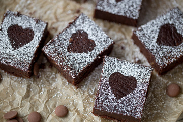 chocolate nut brownie cake