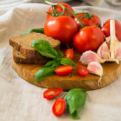 Tomatoes with basil and garlic