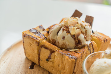 honey toast