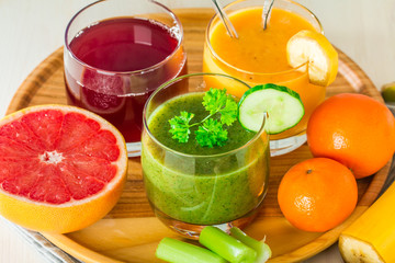 Green, yellow and red beverages