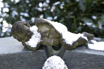 Engel im Schnee