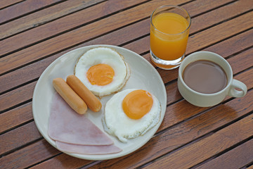 breakfast meal orange juice and coffee