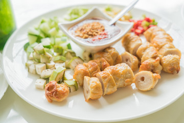 Vietnamese Meatball Wraps