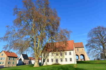 Fototapeta na wymiar Weltkulturerbe Kloster Lorsch