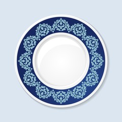 Decorative plate with floral ornament.
