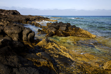 spain  pond  stone sky coastline   summer   lanzarote