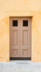 Obraz na płótnie Canvas Wooden door in house