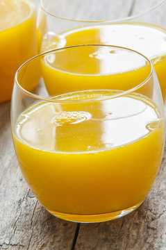 Freshly squeezed orange juice, close-up