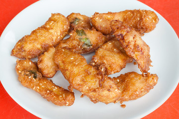 banana fried on a white plate