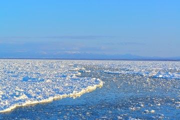 流氷