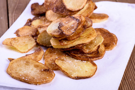 fried potato slices - homemade chips