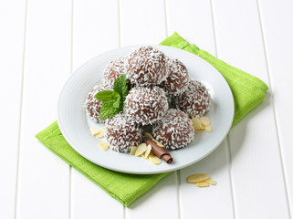 Chocolate coconut balls