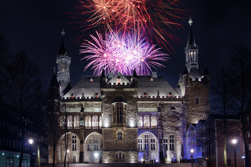 Aachen Feuerwerk Silvester Rathaus