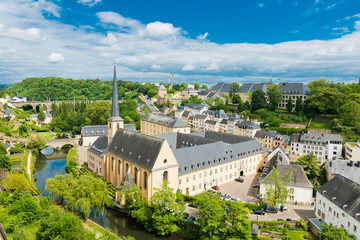View on the Grund district of Luxembourg City with Neumuenster A - obrazy, fototapety, plakaty