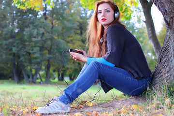 Girl autumn leaves casual player