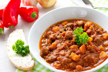 Gulaschsuppe