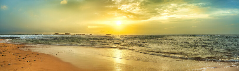 Sunset over the sea. Panorama - obrazy, fototapety, plakaty