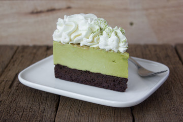 Green tea cake.