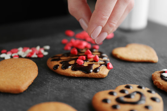 Cookies decorating process